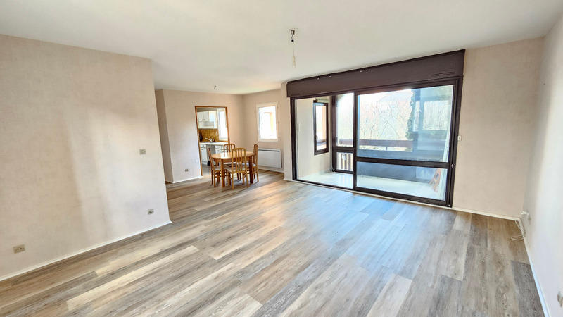 Appartement - 85 m² - 4 pièces