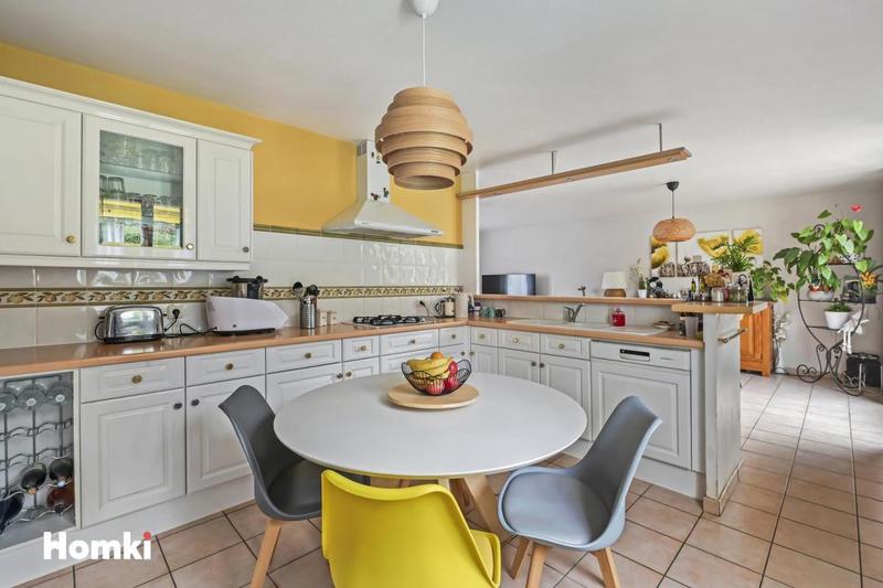 Maison - 120 m² - 6 pièces