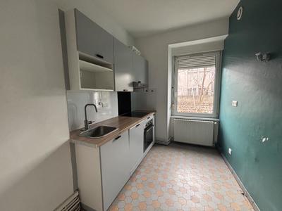 Appartement - 60 m² - 4 pièces