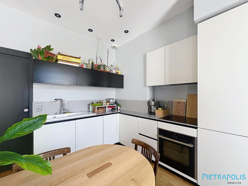 Appartement - 110 m² - 5 pièces