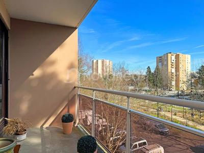 Appartement - 87 m² - 4 pièces