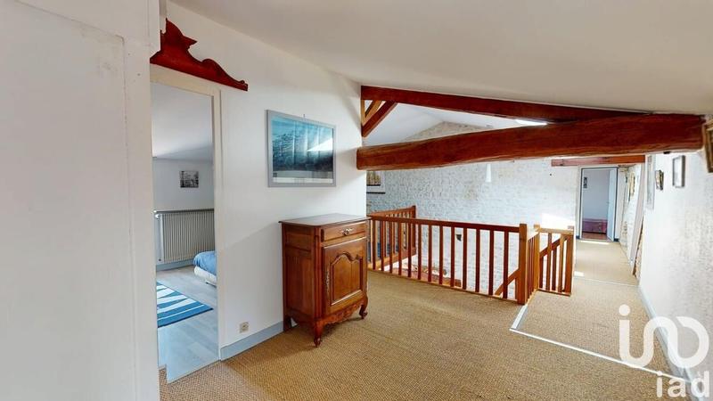 Maison - 345 m² - 15 pièces