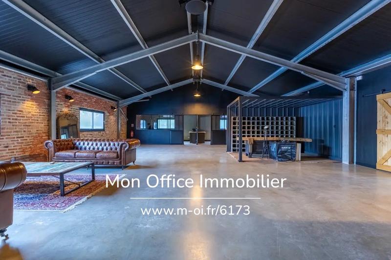 Local commercial - 400 m² - 8 pièces