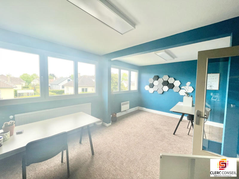 Bureau - 87 m²