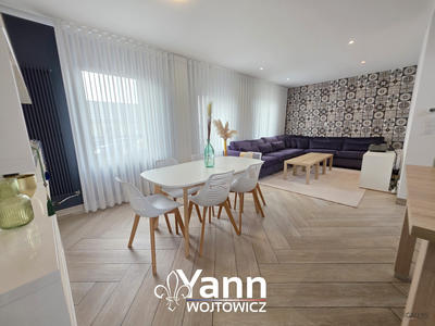 Maison - 98 m² - 5 pièces