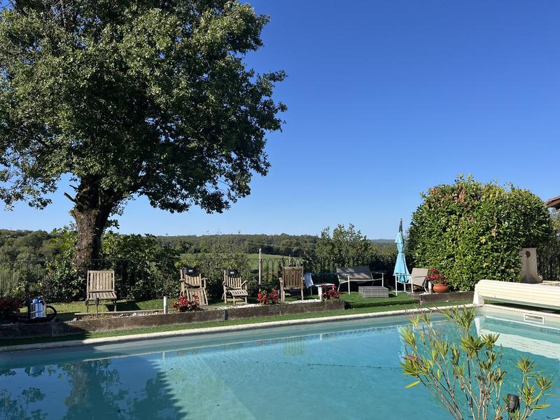 Maison - 152 m² - 7 pièces