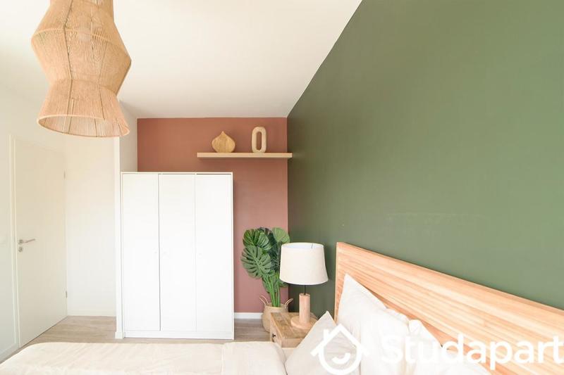 Chambre - 9 m² - 1 pièce