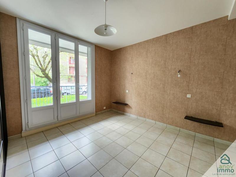 Appartement - 87 m² - 5 pièces
