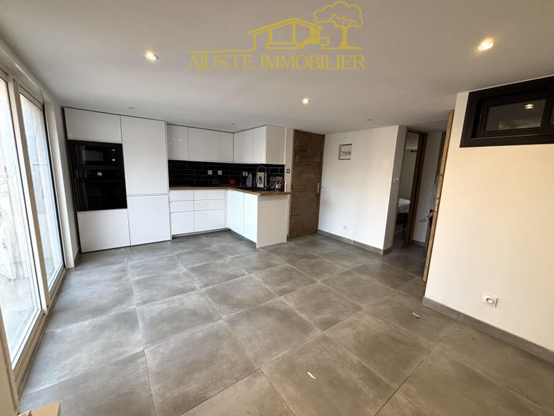 Maison - 137 m² - 7 pièces