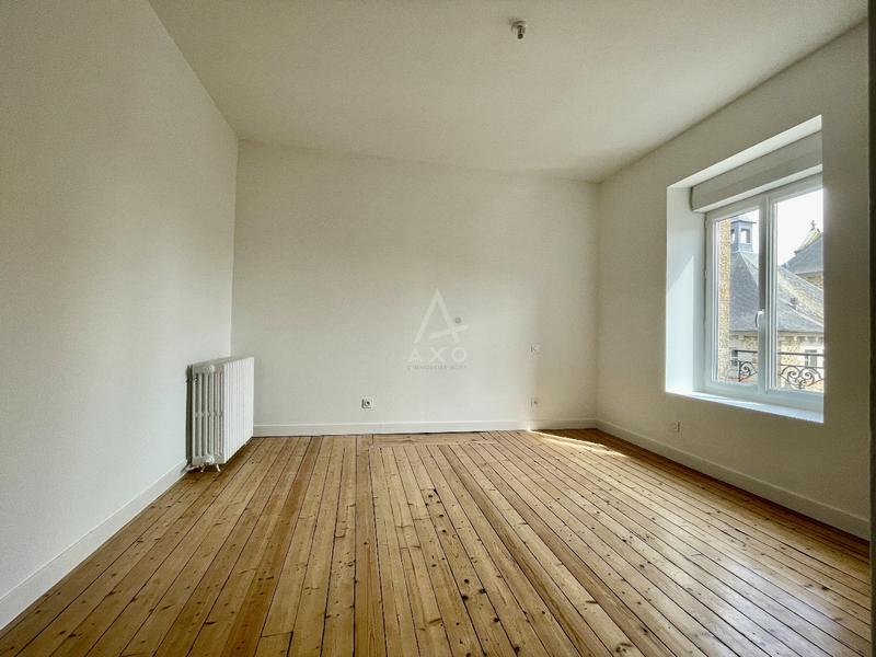 Maison - 152 m² - 7 pièces