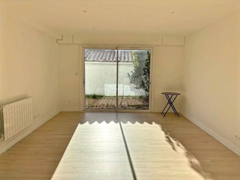 Appartement - 80 m² - 3 pièces