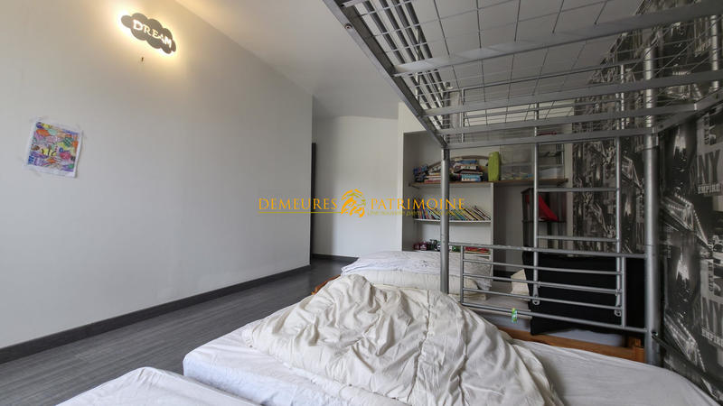 Maison - 146 m² - 5 pièces