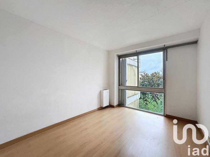 Appartement - 99 m² - 5 pièces