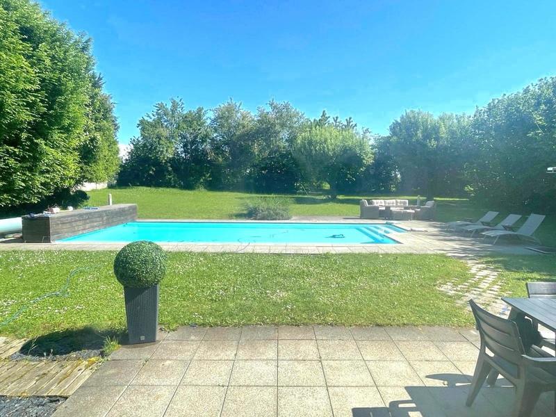 Maison - 168 m² - 6 pièces