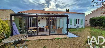 Maison - 102 m² - 4 pièces