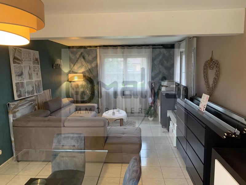 Maison - 108 m² - 5 pièces