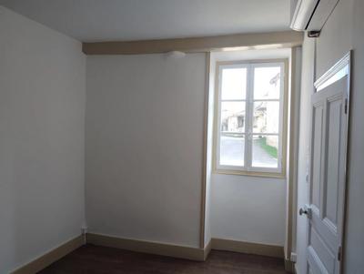 Maison de village - 74 m² - 4 pièces