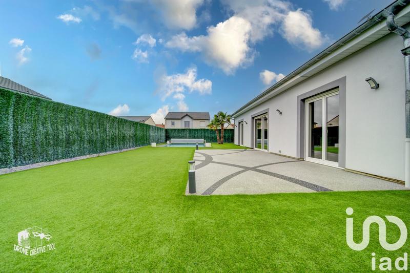 Maison - 127 m² - 6 pièces