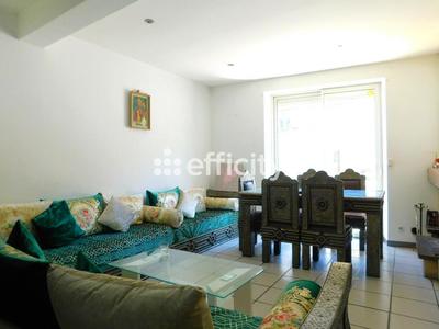 Immeuble - 224 m² - 6 pièces