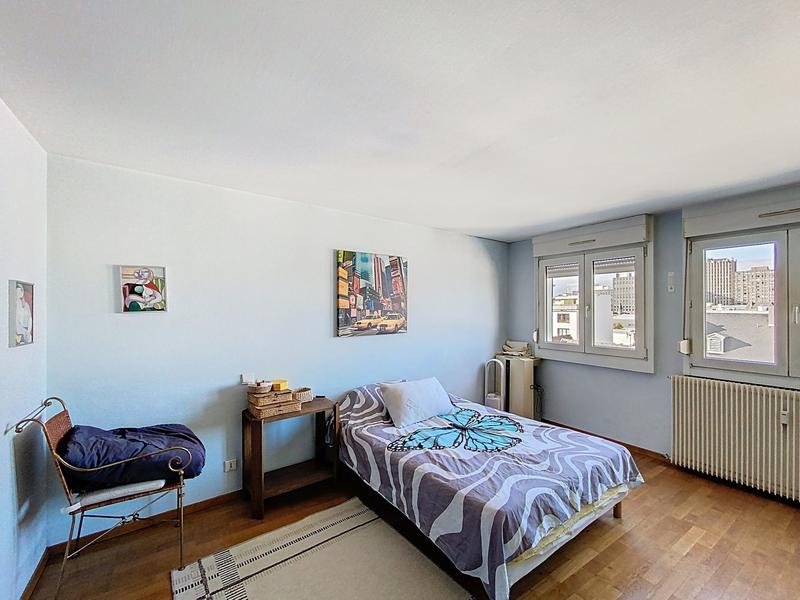 Appartement - 77 m² - 2 pièces