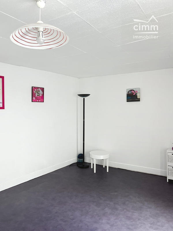 Maison traditionnelle - 159 m² - 4 pièces