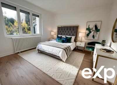 Maison - 98 m² - 4 pièces