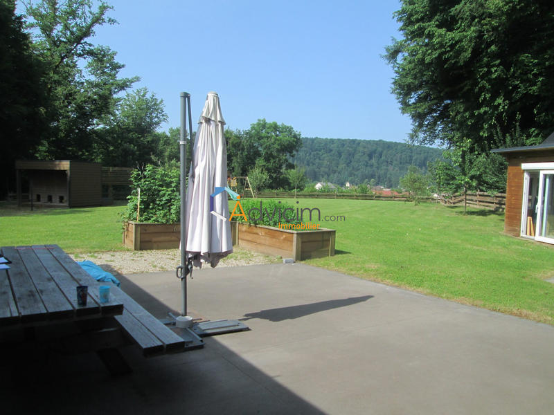 Maison - 172 m² - 8 pièces