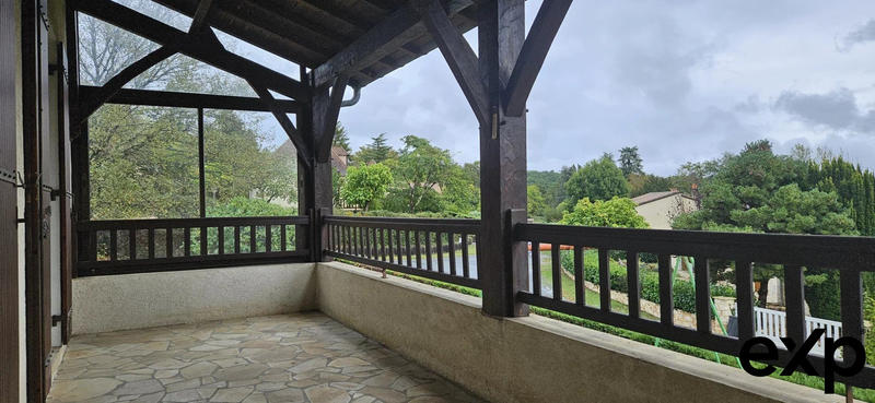 Maison - 148 m² - 7 pièces