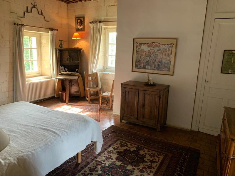 Maison - 420 m² - 11 pièces