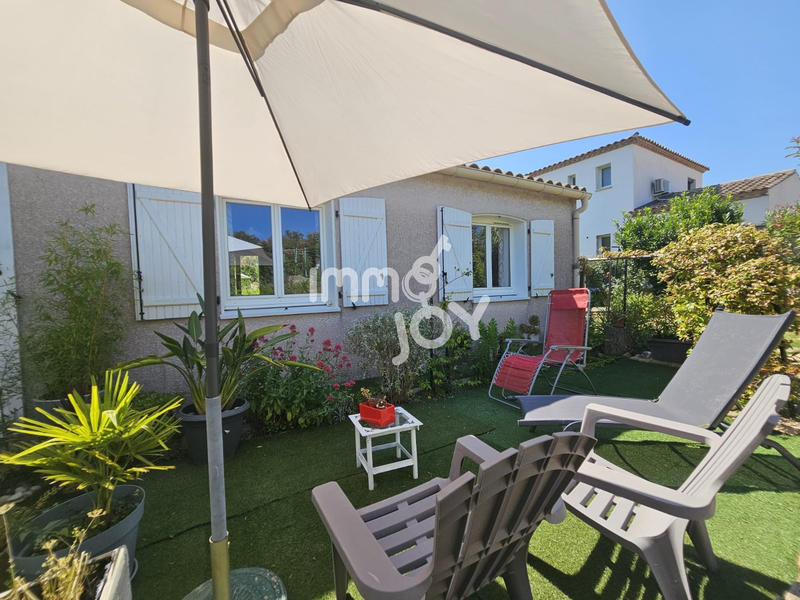 Maison - 104 m² - 4 pièces