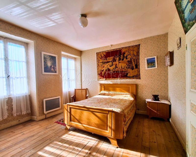 Maison de village - 125 m² - 5 pièces