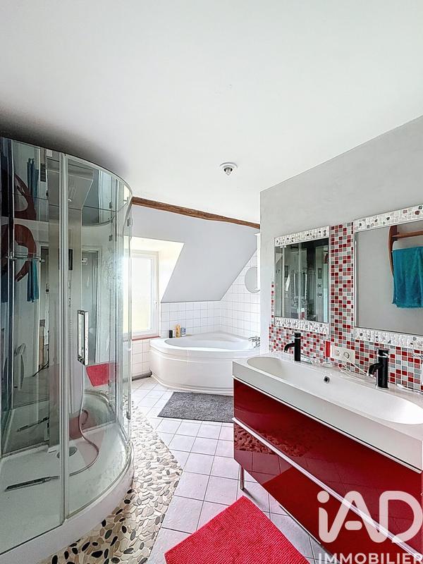 Maison - 186 m² - 6 pièces