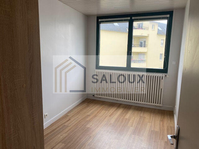 Immeuble - 115 m² - 7 pièces