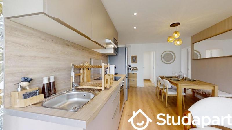 Chambre - 9 m² - 1 pièce