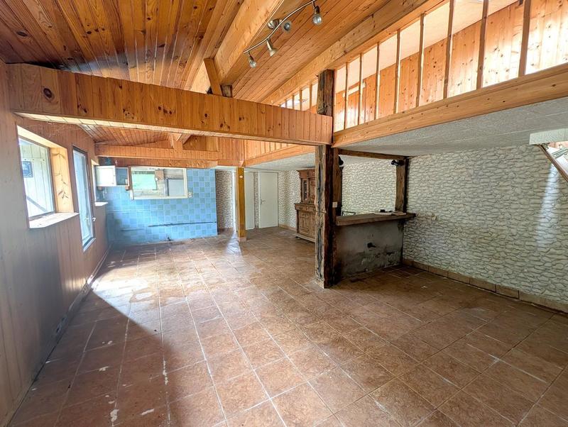 Maison - 70 m² - 5 pièces