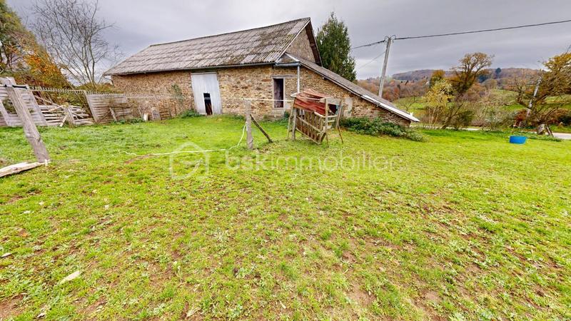 Maison - 97 m² - 5 pièces