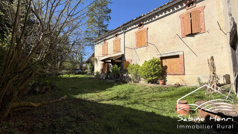 Maison ancienne - 207 m² - 5 pièces