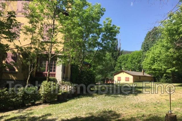 Demeure - 1 100 m² - 16 pièces