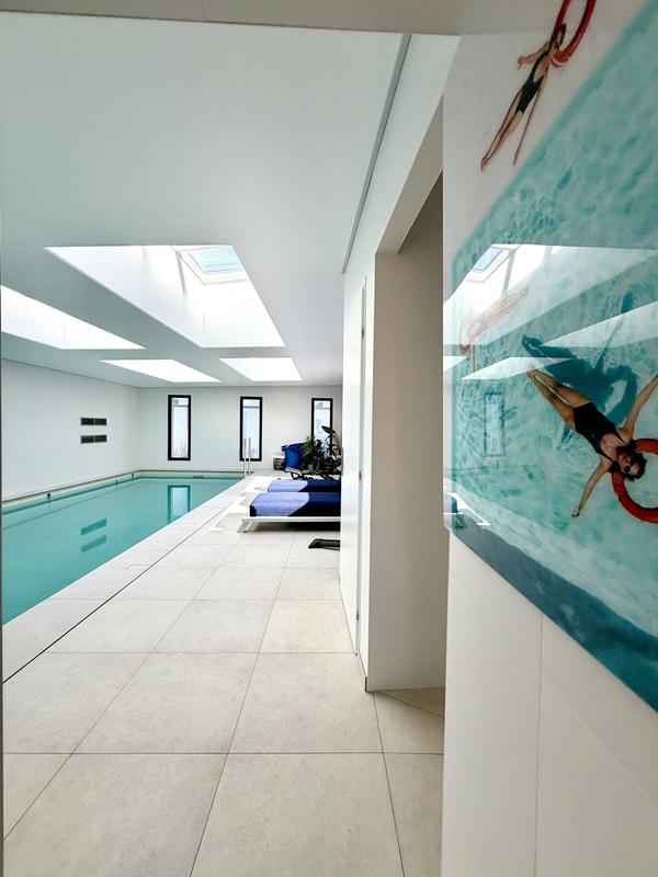 Villa - 203 m² - 9 pièces