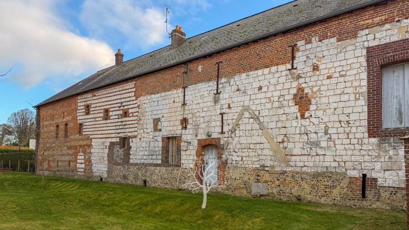 Maison - 281 m² - 6 pièces