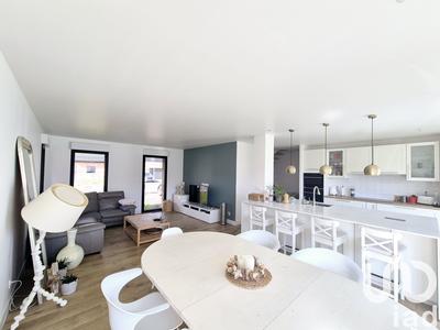 Maison - 152 m² - 7 pièces