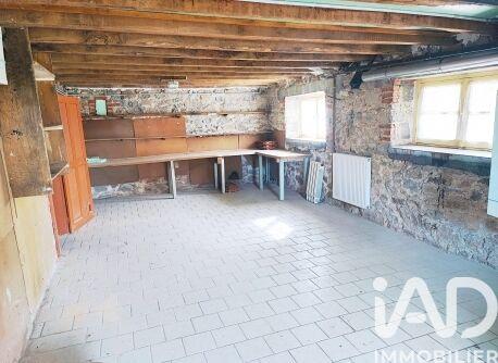 Maison - 99 m² - 5 pièces