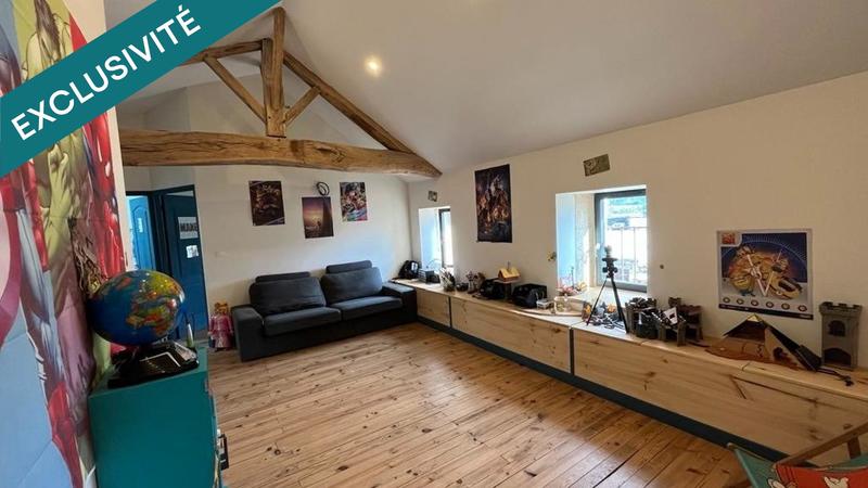 Maison - 181 m² - 6 pièces