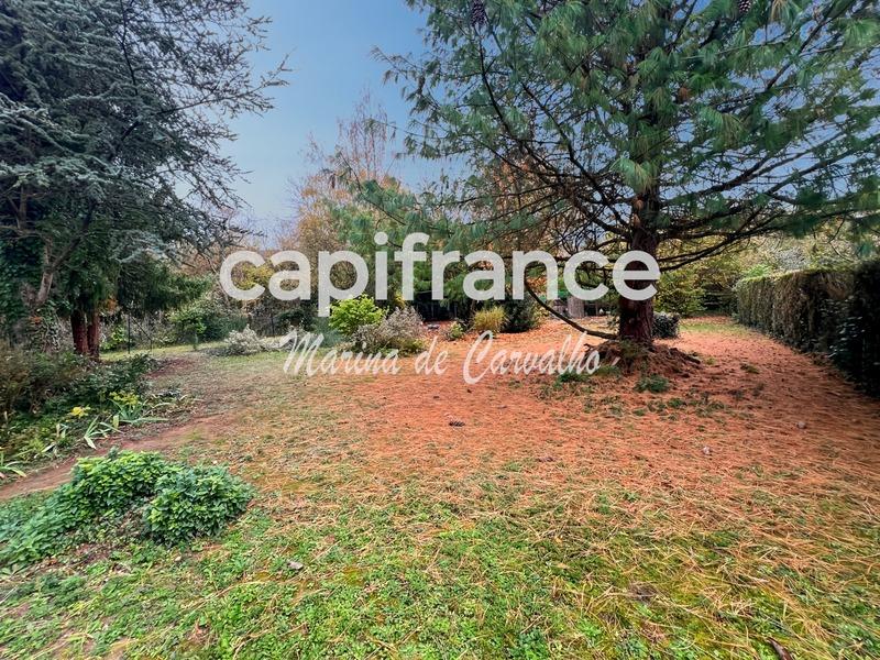 Maison - 142 m² - 8 pièces