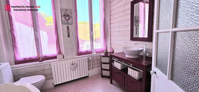 Maison - 159 m² - 6 pièces