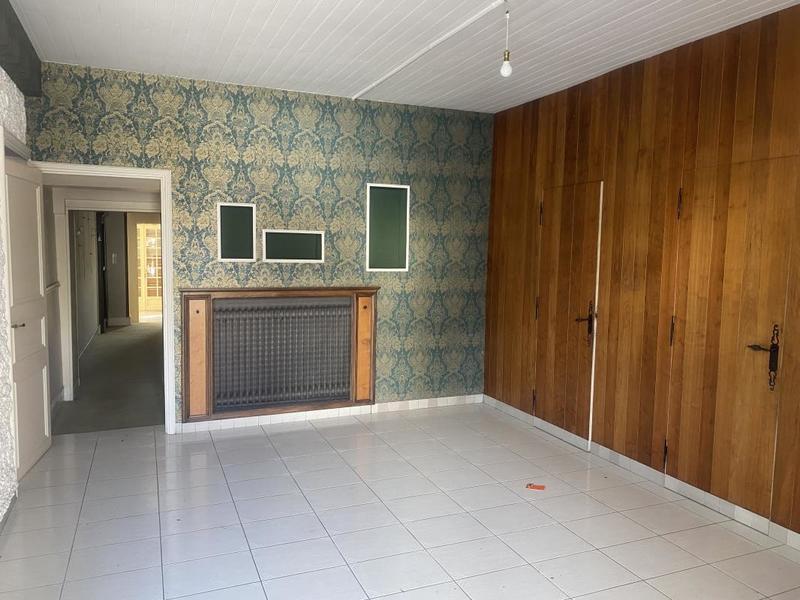 Maison - 448 m² - 9 pièces