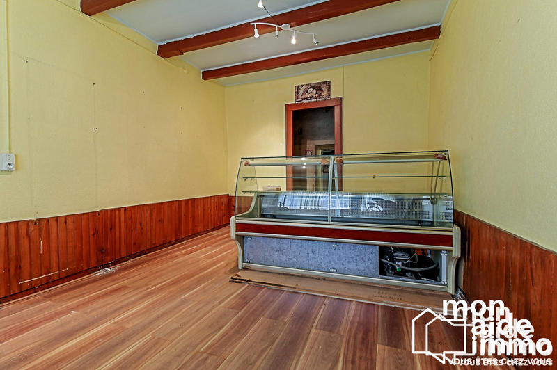 Maison - 150 m² - 9 pièces