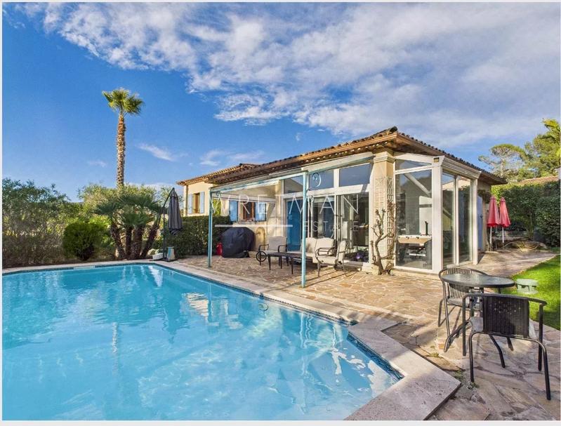 Maison - 156 m² - 7 pièces