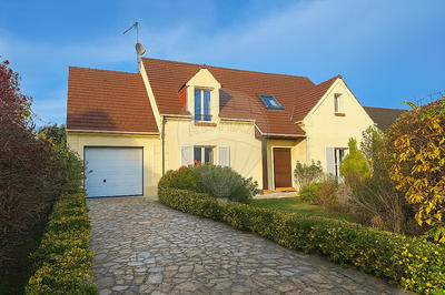 Maison - 136 m² - 6 pièces