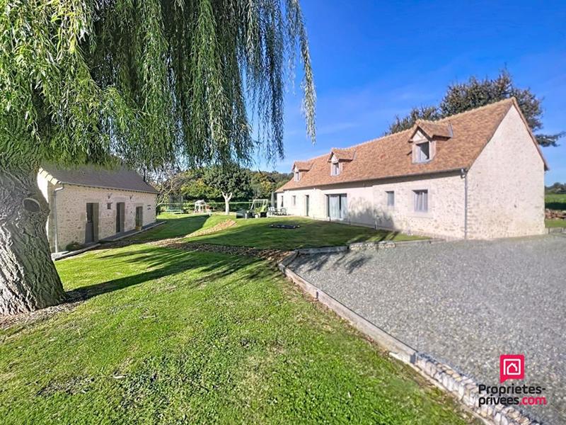 Maison - 185 m² - 7 pièces